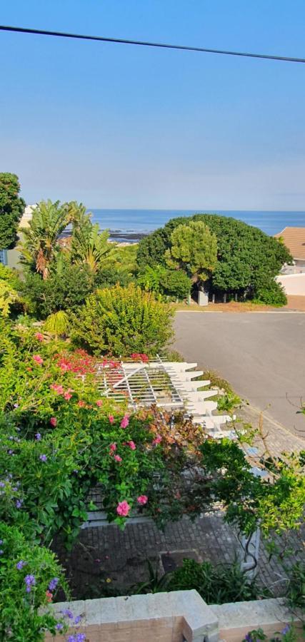 Belle Vue Guesthouse Hermanus Eksteriør billede